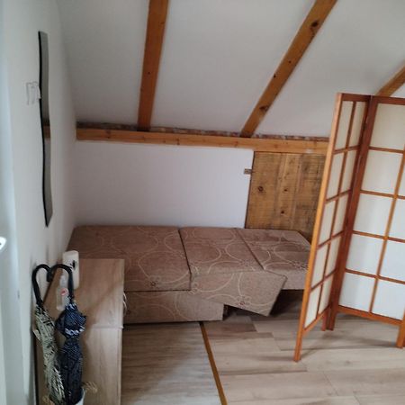 Apartmani Marija Zemun Zemun Polje Exterior foto